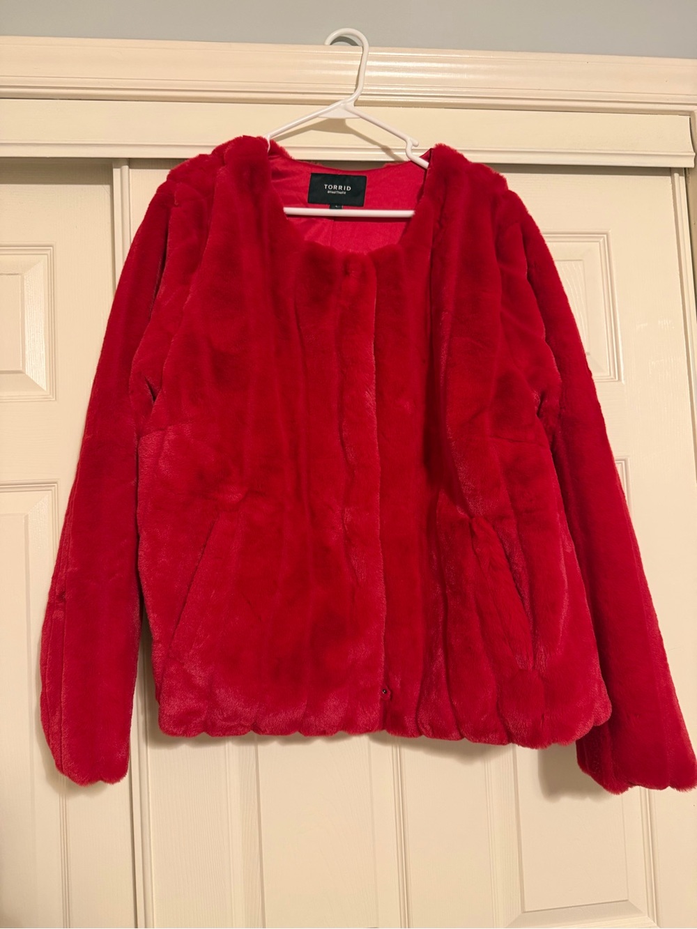 Torrid Collarless Faux Fur Jacket - Picture 2 of 4